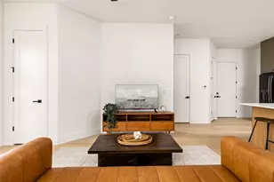 4414 S 1st St, Austin, TX 78745 - Photo 14