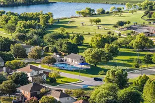 110 Estate Cove, Hutto, TX 78634 - Photo 24