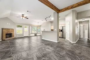 110 Estate Cove, Hutto, TX 78634 - Photo 4