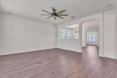 3894 Bentwood Way, New Braunfels, TX 78130 - Photo 6