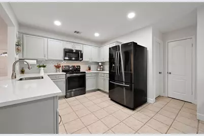 11220 Pickard Lane, Austin, TX 78748 - Photo 10