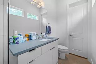 4801 Louis Ave, Austin, TX 78721 - Photo 18