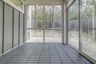 1904 Bunche Rd, Austin, TX 78721 - Photo 24