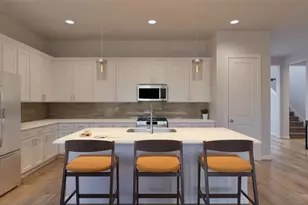 1305 Rambling Rose Rd, Austin, TX 78745 - Photo 4