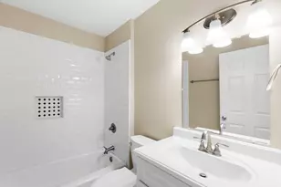 2710 St Edwards Cir, Austin, TX 78704 - Photo 14