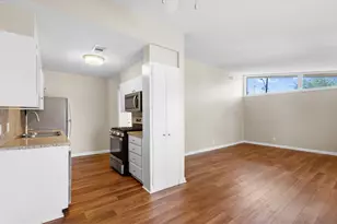 2710 St Edwards Cir, Austin, TX 78704 - Photo 8