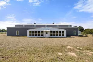6417 Co Rd 240, Waelder, TX 78959 - Photo 4