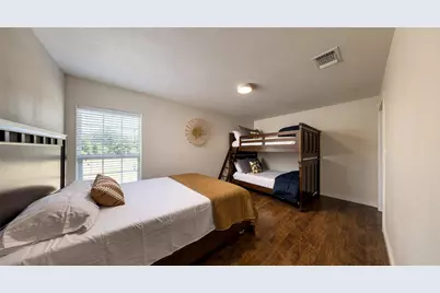 6417 County Road 240, Waelder, TX 78959 - Photo 22