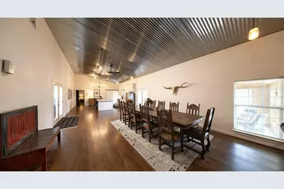 6417 County Road 240, Waelder, TX 78959 - Photo 14