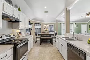 159 Invierno St, Kyle, TX 78640 - Photo 4