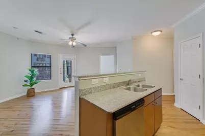 2502 Leon Street #301, Austin, TX 78705 - Photo 2