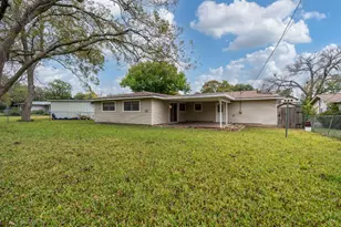 1800 Barbara St, Austin, TX 78757 - Photo 8