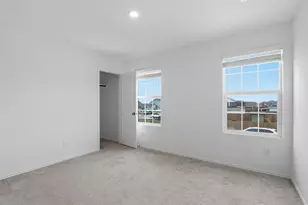 908 Rancho Del Cielo Loop, Jarrell, TX 76537 - Photo 16