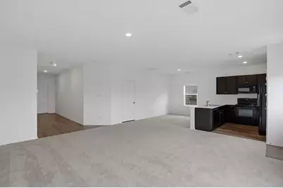 908 Rancho Del Cielo Loop, Jarrell, TX 76537 - Photo 10