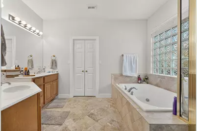 345 The Hills Drive #3, The Hills, TX 78738 - Photo 6