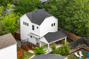 1213 Eleanor St, Austin, TX 78721 - Photo 34