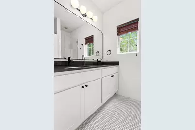1213 Eleanor Street #B, Austin, TX 78721 - Photo 22