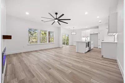 159 Molokini Drive, Bastrop, TX 78602 - Photo 6