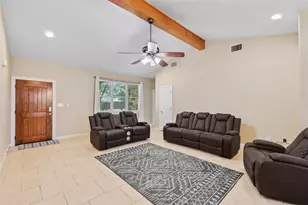 100 Magan Ln, Jarrell, TX 76537 - Photo 4