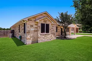 100 Magan Ln, Jarrell, TX 76537 - Photo 22