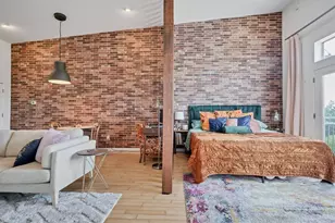 2931 E 12th St, Austin, TX 78702 - Photo 14