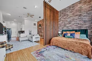 2931 E 12th St, Austin, TX 78702 - Photo 2