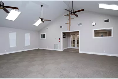 150 W Fm 487, Jarrell, TX 76537 - Photo 16