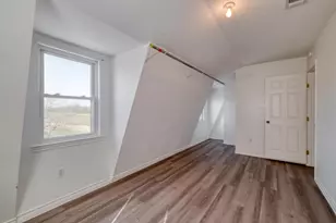 829 State Hwy 21 Hwy W, Cedar Creek, TX 78612 - Photo 24