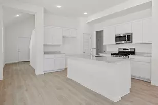 170 Hornet St, Elgin, TX 78621 - Photo 24