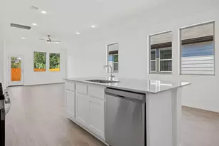 170 Hornet St, Elgin, TX 78621 - Photo 26