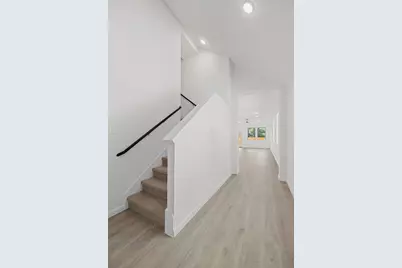 170 Hornet Street, Elgin, TX 78621 - Photo 6