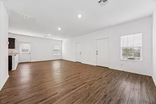 304 Mica Trl, San Marcos, TX 78656 - Photo 4