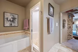 310 Eagles Nest Dr, Wimberley, TX 78676 - Photo 22