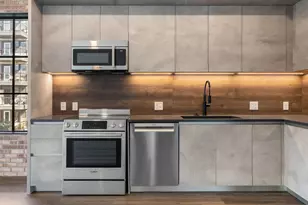 4315 S Congress Ave, Austin, TX 78745 - Photo 2