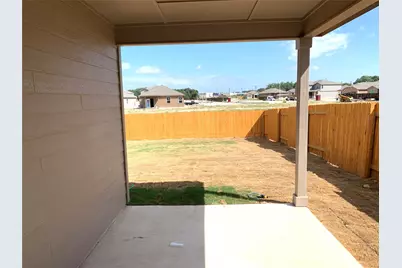 112 Declaration Lane, Liberty Hill, TX 78642 - Photo 14