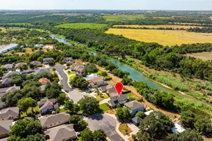 555 River Bluff Cir, Georgetown, TX 78626 - Photo 38