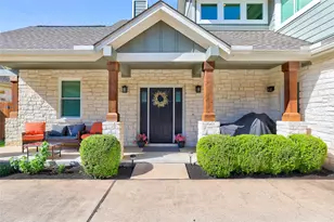 555 River Bluff Cir, Georgetown, TX 78626 - Photo 4