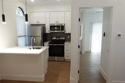 2714 Nueces Street #101, Austin, TX 78705 - Photo 6