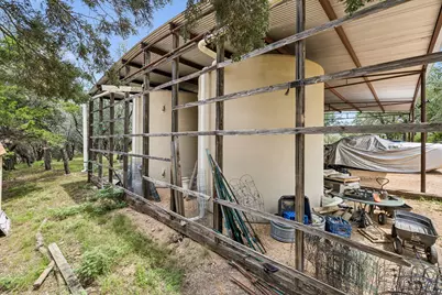 300 Bluff Road, Spicewood, TX 78669 - Photo 16