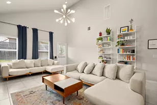 6601 San Isidro Dr, Austin, TX 78744 - Photo 10