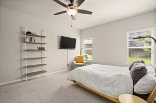 6601 San Isidro Dr, Austin, TX 78744 - Photo 12