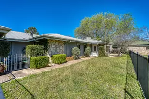 1504 Horseshoe Bay Proper, Horseshoe Bay, TX 78657 - Photo 2