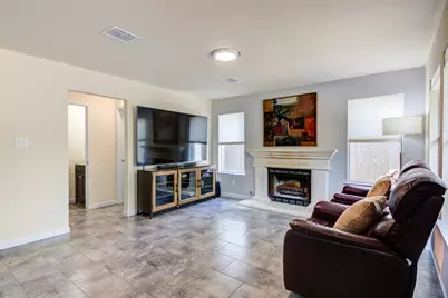 8904 W Hove Loop, Austin, TX 78749 - Photo 14