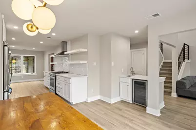 8910 Mount Bartlett Drive, Austin, TX 78759 - Photo 12