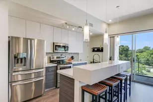 604 N Bluff Dr, Austin, TX 78745 - Photo 12