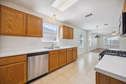108 Loryn Drive, Hutto, TX 78634 - Photo 12