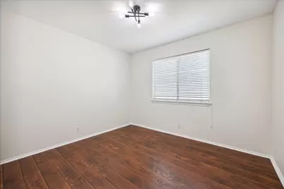108 Loryn Drive, Hutto, TX 78634 - Photo 6
