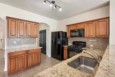 3825 Carbondale Avenue, Austin, TX 78744 - Photo 18