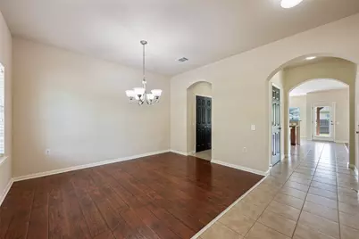 3825 Carbondale Avenue, Austin, TX 78744 - Photo 6