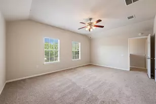 3825 Carbondale Ave, Austin, TX 78744 - Photo 30